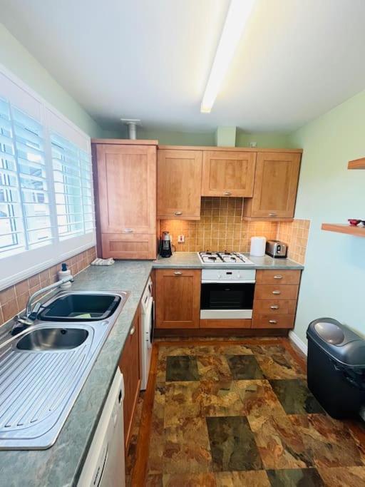 Lovely Entire 2 Bedroom Apartment Monifieth Eksteriør billede